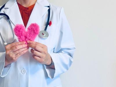 健康ハートの日に心肺蘇生の講習会 命を救う「三つのPUSH」